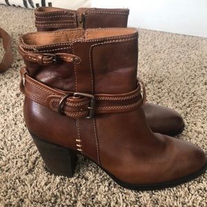 Söfft Leather booties